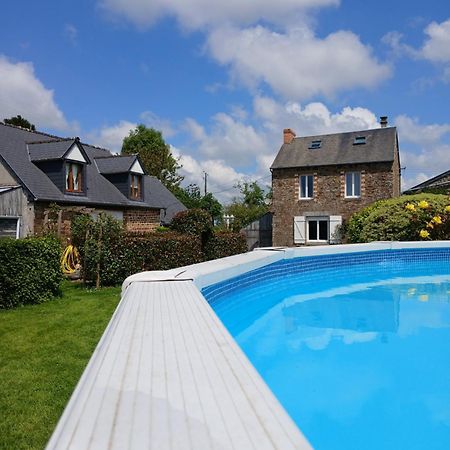 Le Jardin B&B Isigny-le-Buat Экстерьер фото